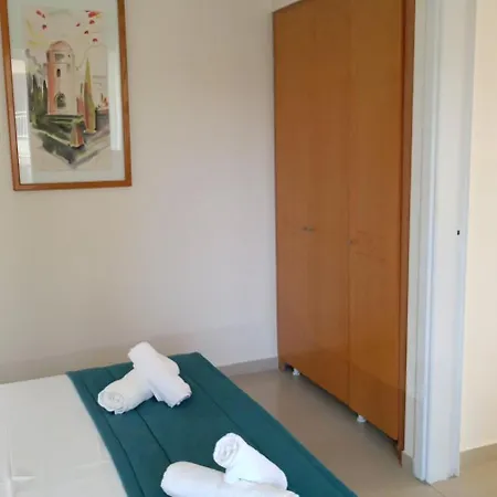Ξενοδοχείο με διαμερίσματα Bristol Sea View Appartments