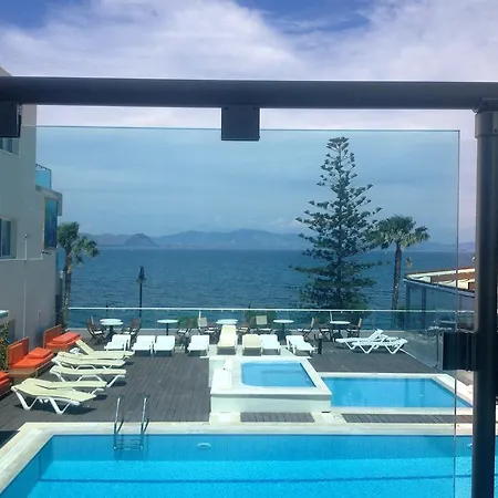 Ξενοδοχείο με διαμερίσματα Bristol Sea View Appartments