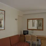 布里斯托海景公寓式酒店