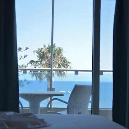 Bristol Sea View Lägenhetshotell Kos