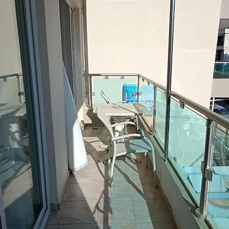 Lägenhetshotell Bristol Sea View 2*