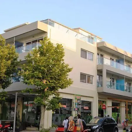 Bristol Sea View Aparthotel