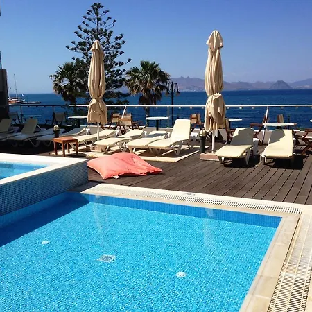 Lägenhetshotell Bristol Sea View Kos