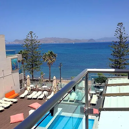 Aparthotel Bristol Sea View 2*