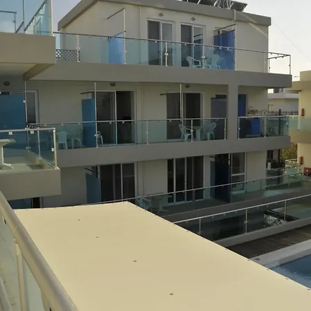 Bristol Sea View 코스 타운