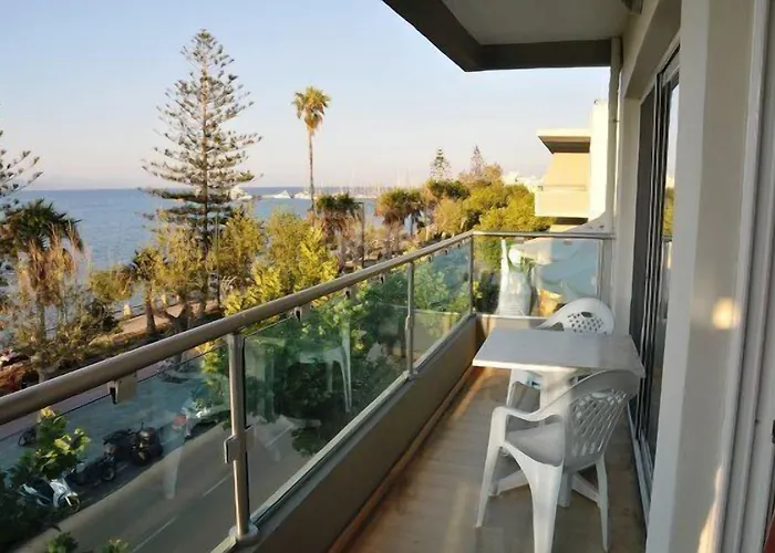 Apart-hotel Bristol Sea View 2*