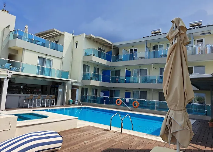 Apart-hotel Bristol Sea View