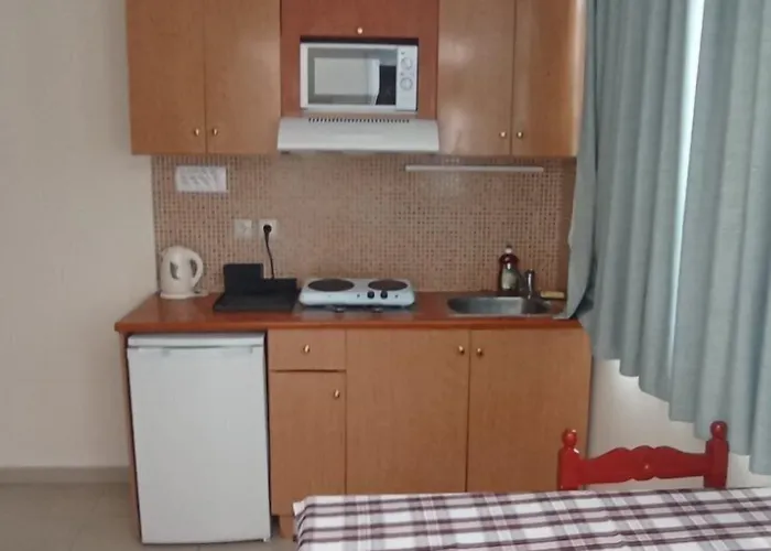 Bristol Sea View Apart-hotel