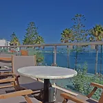 Bristol Sea View 코스 타운