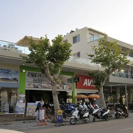 布里斯托海景公寓式酒店 2* 科斯镇